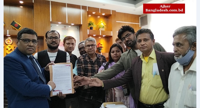 নোয়াখালীতে বিমানবন্দরের দাবিতে প্রধান উপদেষ্টাকে স্মারকলিপি নোয়াখালীতে বিমানবন্দরের দাবিতে প্রধান উপদেষ্টাকে স্মারকলিপি