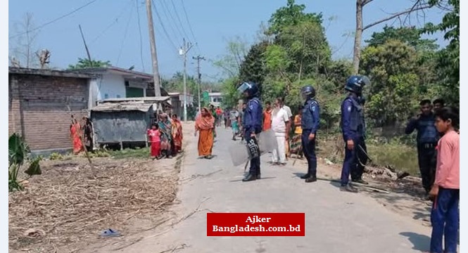 টিসিবির পণ্য বিতরণকে কেন্দ্র করে চুয়াডাঙ্গায় বিএনপির দু’পক্ষের সংঘর্ষ, নিহত ১ টিসিবির পণ্য বিতরণকে কেন্দ্র করে চুয়াডাঙ্গায় বিএনপির দু’পক্ষের সংঘর্ষ, নিহত ১