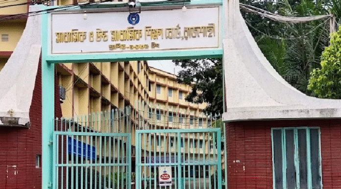 রাজশাহী বিভাগে মাধ্যমিক শিক্ষা কার্যক্রমে তীব্র শিক্ষক-কর্মকর্তা সংকট