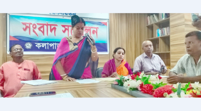 কলেজ শিক্ষার্থী সন্তানের শিক্ষাজীবন রক্ষায় মায়ের আকুতি