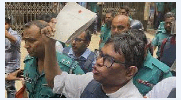 হাইকোর্টে জামিন পেলেন ঢাবি অধ্যাপক হাফিজুর রহমান কার্জন, কারামুক্তিতে বাধা নেই