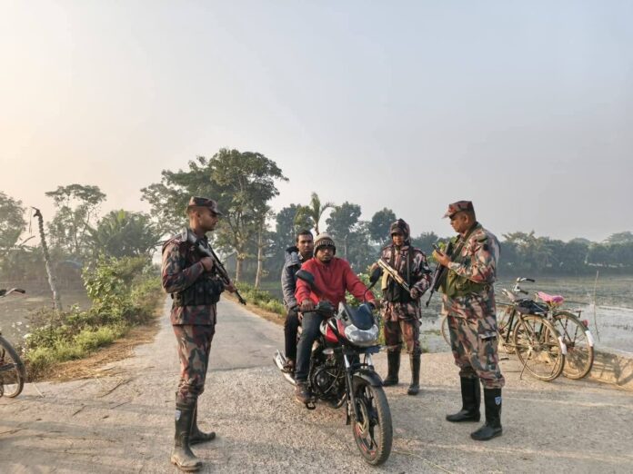 হাদি গুলিবিদ্ধের ঘটনায় বেনাপোল সীমান্তে বিজিবির সর্বোচ্চ সতর্কতা