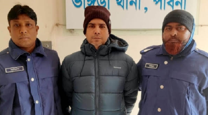 পাবনার ভাঙ্গুড়ায় আওয়ামীলীগের সাবেক ভারপ্রাপ্ত সভাপতি গ্রেফতার
