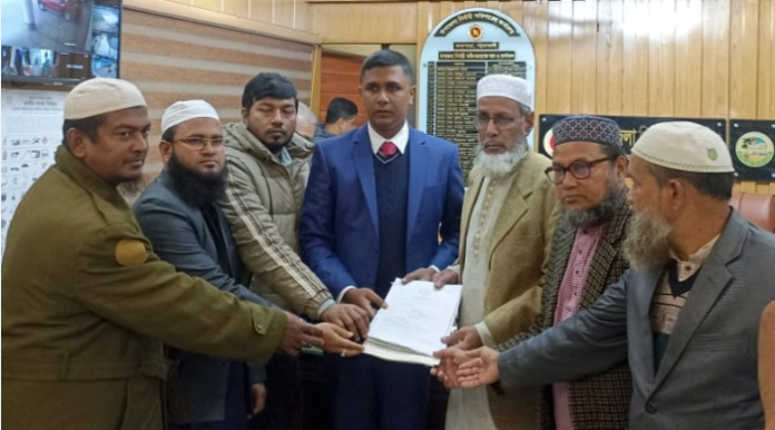 পটুয়াখালী-৪ আসনে ইসলামী আন্দোলনের প্রার্থী অধ্যাপক মোস্তাফিজ এর মনোনয়নপত্র দাখিল