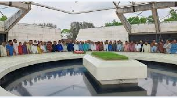 জিয়াউর রহমানের কবরের পাশে খালেদা জিয়াকে দাফন করা হবে