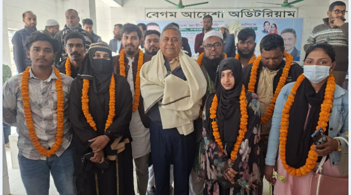 গাজীপুরে এনসিপি ও চরমোনাইয়ের শতাধিক নেতাকর্মী বিএনপিতে যোগদান