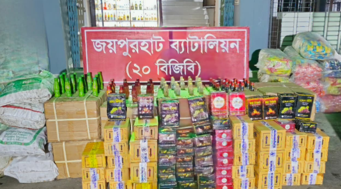 জয়পুরহাটে বিজিবির অভিযানে অবৈধ যৌন উত্তেজক সিরাপ ও ভেজাল খাদ্যদ্রব্য জব্দ, মালিক পলাতক