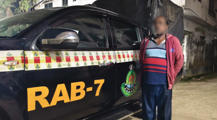 নোয়াখালীতে জমির বিরোধে বড় ভাইকে কুপিয়ে হত্যা, ছোট ভাই গ্রেপ্তার