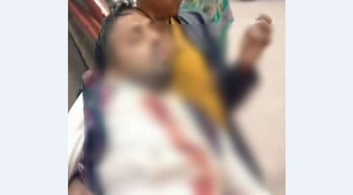 কটিয়াদীতে জমি নিয়ে সংঘর্ষে ৬ জন আহত ও ১জনের পা বিচ্ছিন্ন
