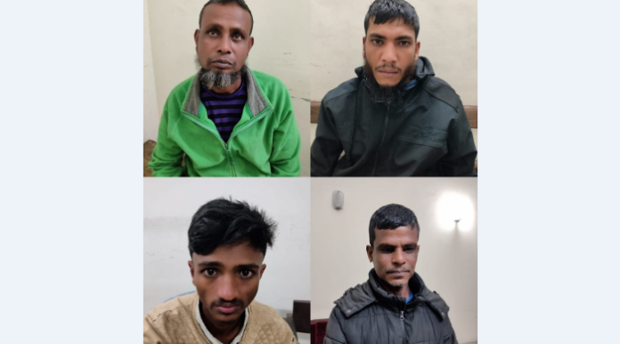 রংপুরে অটো ছিনতাইয়ের উদ্দেশ্যে চালক রবিউল ইসলামকে হত্যা, ৪ আসামীর স্বীকারোক্তি