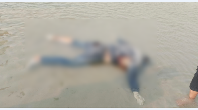 চাঁপাইনবাবগঞ্জে পদ্মা নদীতে ১৭ দিন ধরে নিখোঁজ গরু ব্যবসায়ীর অর্ধগলিত মরদেহ উদ্বার