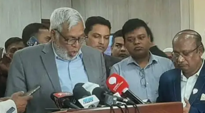 নতুন পে-স্কেল বাস্তবায়ন করছে না অন্তর্বর্তী সরকার: সিদ্ধান্ত ছাড়লেন পরবর্তী নির্বাচিত সরকারের হাতে