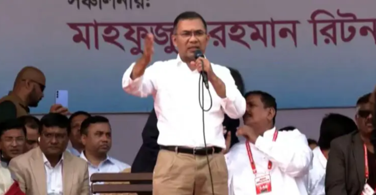 রাজশাহীতে জনসমুদ্র: ষড়যন্ত্র রুখে ১২ তারিখ ভোট বিপ্লবের ডাক তারেক রহমানের