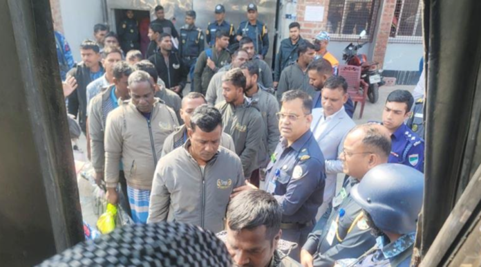বাগেরহাট তিন মাস আট দিন পর কারামুক্ত ২৩ ভারতীয় জেলে মধ্যরাতে মুক্তি, ২৯ জানুয়ারি হস্তান্তর
