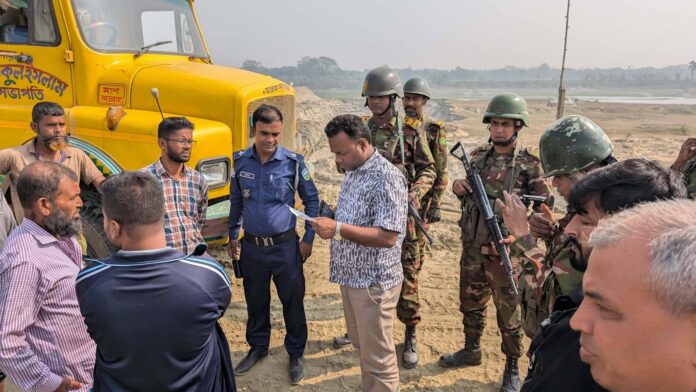 ত্রিশালে অবৈধভাবে বালু উত্তোলনের অপরাধে একজনের কারাদণ্ড
