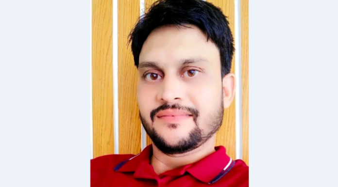রাজশাহীতে চাঁদা না পেয়ে ব্যবসায়ীকে মারধর ছাত্রদল নেতার; থানায় অভিযোগ