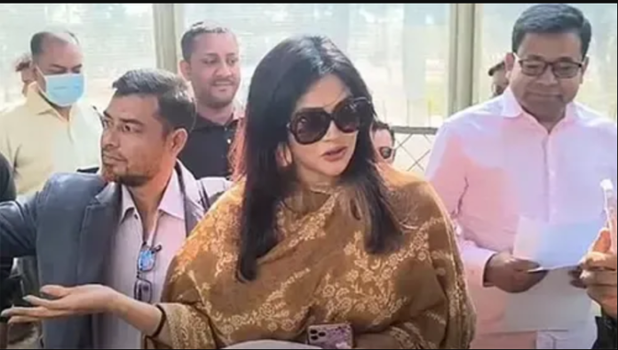 নৌকার টিকিট না পেয়ে এবার ‘ধানের শীষের’ কান্ডারি শিমলা: নেটিজেনদের মাঝে হইচই!