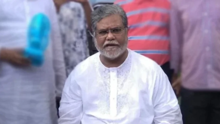 ঘরবাড়ি পুড়িয়ে দেওয়ার হুমকি: দল থেকে আজীবনের জন্য বহিষ্কৃত মঞ্জুরুল আহসান মুন্সী