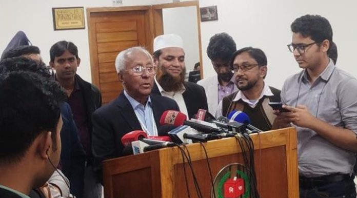 টাকা বহনে বাধা নেই: ‘বৈধতা থাকলে ৫০ লাখ কেন, ৫ কোটিতেও সমস্যা নেই’—ইসি সচিব