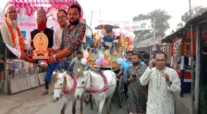 পীরগাছায় ঘোড়ার গাড়িতে চড়িয়ে বিদায় দুই শিক্ষক ও এক কর্মচারী