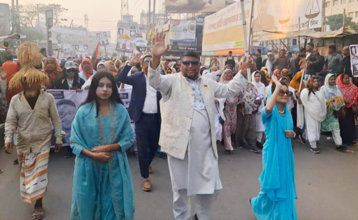 জয়পুরহাট ১ আসনে ধানের শীষের নির্বাচনী গণমিছিলে মানুষের ঢল