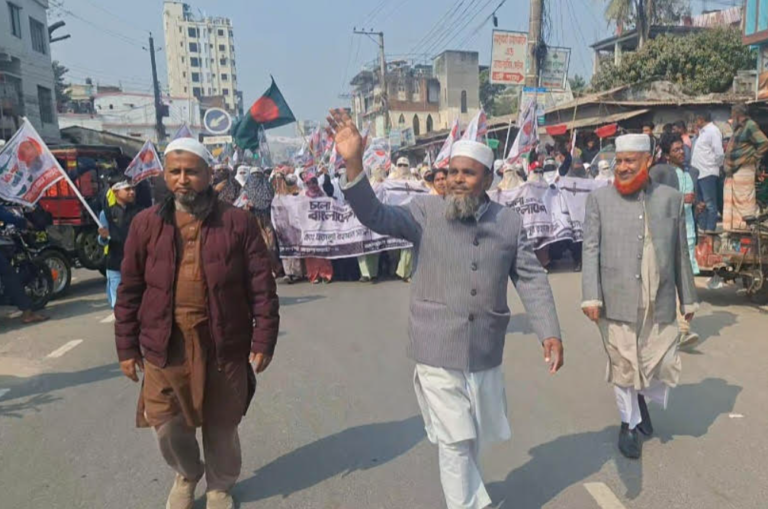 জয়পুরহাট–১ আসনে জামায়াতের প্রথম নারী সমাবেশ ও মিছিল