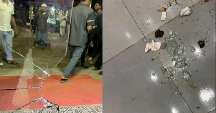 মহিপুরে হাসপাতালে হামলা-ভাঙচুর, আতঙ্কে চিকিৎসা নিতে আসা রোগীরা