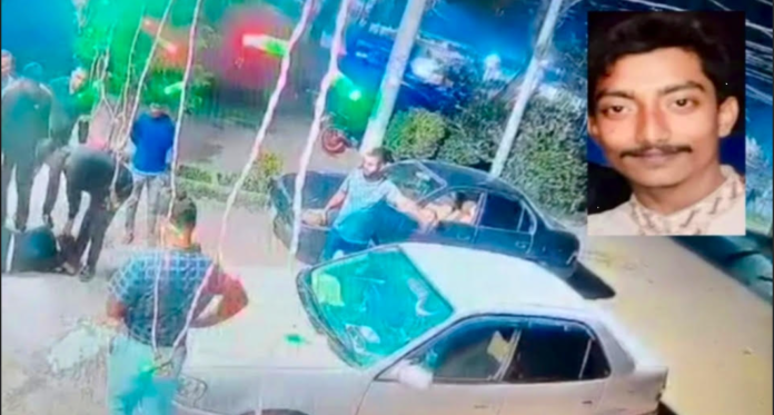 ঈশ্বরদীতে বিদেশি নাগরিককে প্রাইভেটকারে চাপা দেওয়ার চেষ্টা, চালক আটক