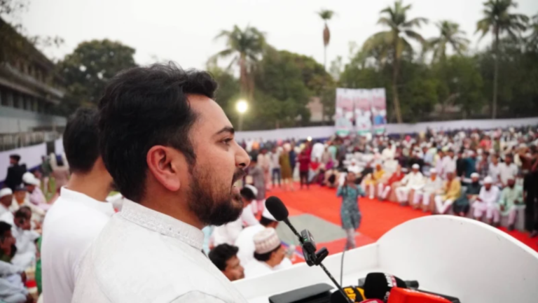 ‘ফ্যাসিস্টের দোসরের ভাষণ শুনতে সংসদে যাব না’: রাজশাহীতে রাষ্ট্রপতির অপসারণ ও গ্রেপ্তারের দাবি নাহিদ ইসলামের