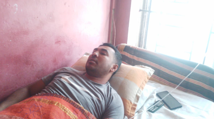 গণমাধ্যমে মুখ খোলার ‘শাস্তি’ ব্যবসায়ী কামালের ওপর প্রকাশ্যে দ্বিতীয় দফায় নৃশংস হামলা