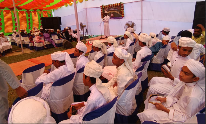 কুসাগরকন্যা য়াকাটায় চলছে উপকূলীয় হিফজুল কোরআন প্রতিযোগিতা