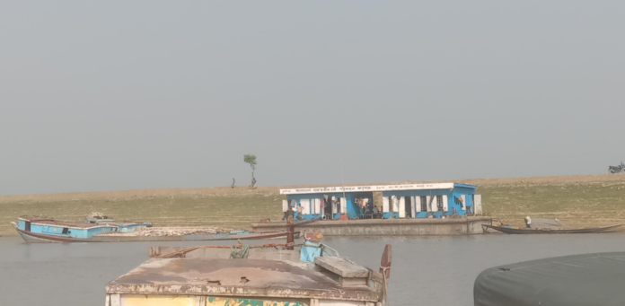 তাহিরপুরের পাটলাই নদীতে বিআইডব্লিউটিএর নামে অতিরিক্ত টোল,মিলছে না রশিদ