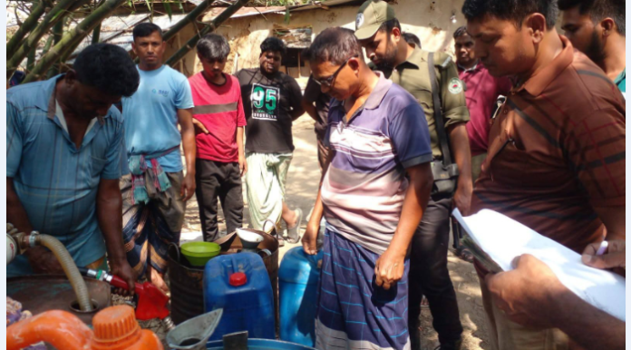 তানোরে অবৈধ তেল মজুদ করায় ৩০ হাজার টাকা জরিমানা