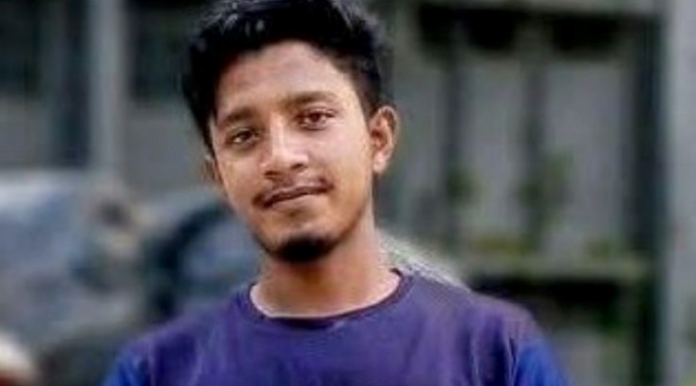 মায়ের পরকিয়া প্রেমিককে গলাকেটে হত্যা করলেন ছেলে
