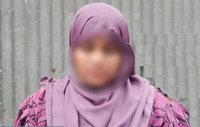 ৪ বছরের প্রেম, ৫ সন্তানের জননী এখন প্রেমিকের বাড়িতে অনশনে: জামালপুরে তোলপাড়