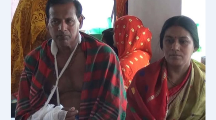 যশোরে চাঁদা না দেওয়ায় আ’লীগ কর্মীকে হাতুড়ি দিয়ে পিটিয়ে জখম