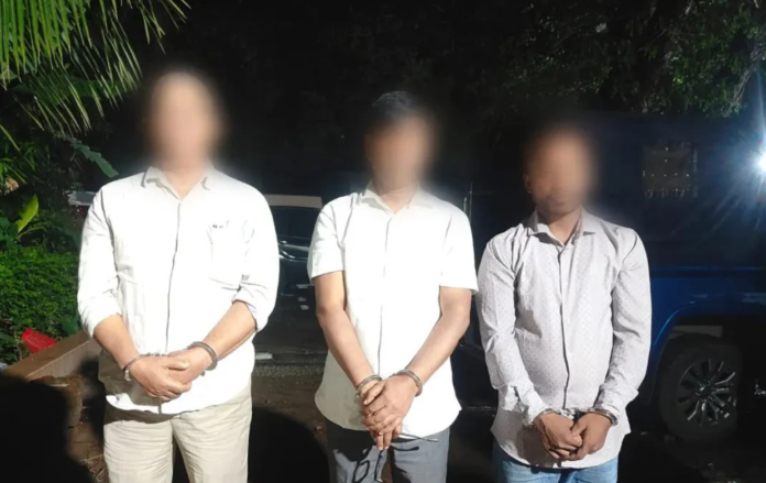 বোরকা পরে ল্যাপটপের গুদামে আগুন: মিরপুরে শিক্ষা অধিদপ্তরের ৩ পরিচ্ছন্নতাকর্মী গ্রেপ্তার