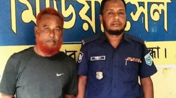 সাদুল্লাপুরে ৫ম শ্রেণির ছাত্রকে বলাৎকার: চা দোকানি গ্রেপ্তার