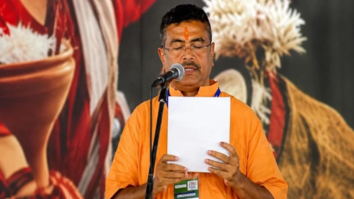 পশ্চিম বঙ্গ-রাজনীতিতে ‘পদ্ম-বিপ্লব’: প্রথম বিজেপি মুখ্যমন্ত্রী হিসেবে শুভেন্দু অধিকারীর শপথ