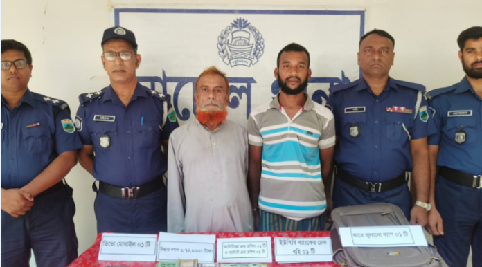 চুরি যাওয়া ১০ লাখ টাকা ও ফোনসহ ফেনী থেকে গ্রেফতার ২