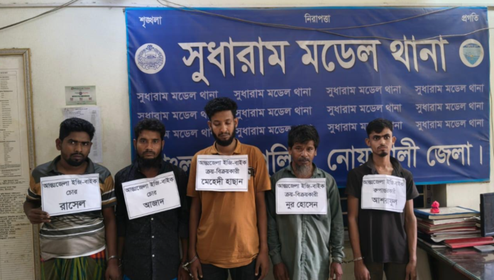 গ্যারেজে চলছিল চোরাই অটোরিকশা বেচাকেনা, গ্রেপ্তার-৫