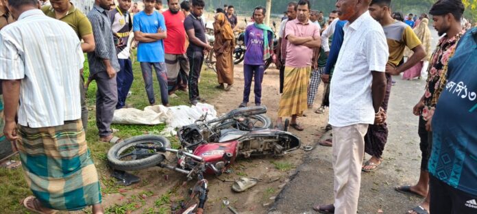 যশোরের শার্শায় ট্রাক-মোটরসাইকেল মুখোমুখি সংঘর্ষে ২ জন নিহত