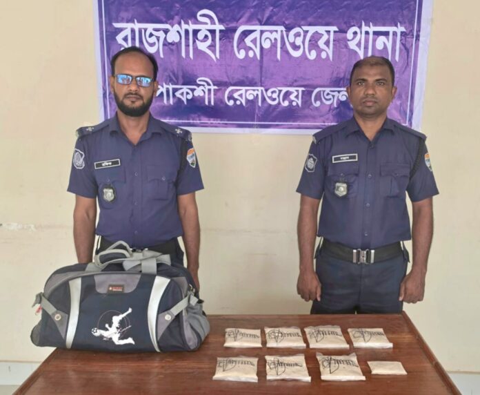 ধূমকেতু এক্সপ্রেসে প্রায় কোটি টাকার হেরোইন উদ্ধার