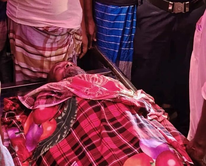 মহিপুরে বজ্রপাতে জেলের মৃত্যু