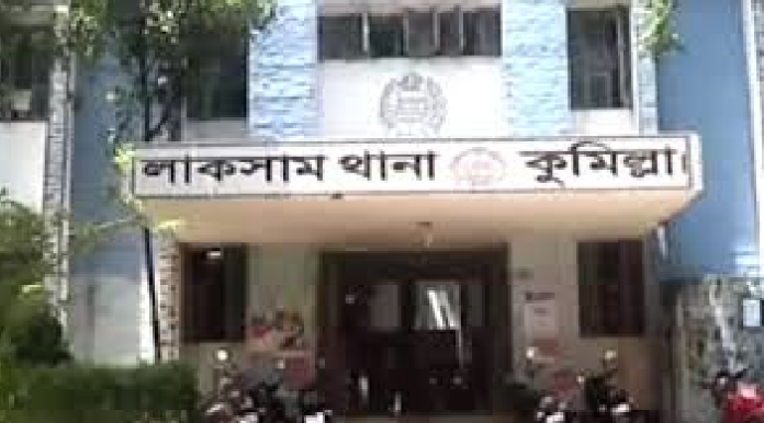 ডুপ্লেক্সের ছাদ টপকে কাঁধে তুলে অপহরণ: লাকসামে দলবল নিয়ে ভণ্ড মামার দুর্ধর্ষ তাণ্ডব, ১৭ লাখ টাকা ও ৩০ ভরি সোনা লুট