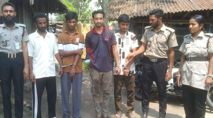 নড়াইলে মাদক সেবনকালে ৪ যুবক আটক বিভিন্ন মেয়াদে কারাদণ্ড ও জরিমানা