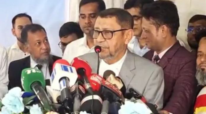 ‘৩ দিনে পরিবর্তন না হলে জবাবদিহি’: নারায়ণগঞ্জে হাসপাতাল পরিদর্শনে ক্ষুব্ধ স্বাস্থ্যমন্ত্রী