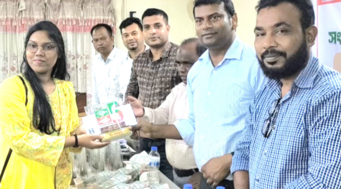 কমলগঞ্জে হীড বাংলাদেশের উদ্যোগে ৭৫ মেধাবী শিক্ষার্থীকে সংবর্ধনা ও উপবৃত্তি প্রদান