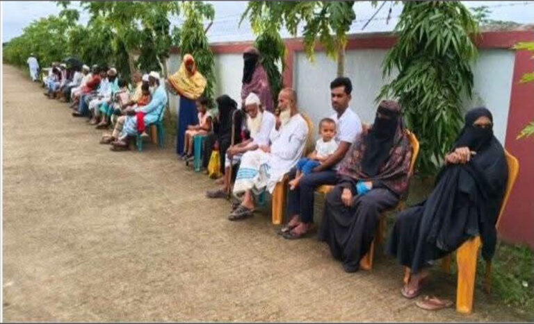 পটুয়াখালীর হরিদেবপুরে ৫শ’ রোগীর বিনামূল্যে চক্ষু পরীক্ষা