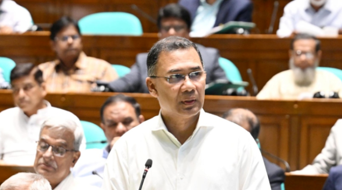 সংসার চালাতে শিক্ষকদের যেন অন্য কাজ করতে না হয়, সম্মানি বাড়াবে সরকার: সংসদে প্রধানমন্ত্রী